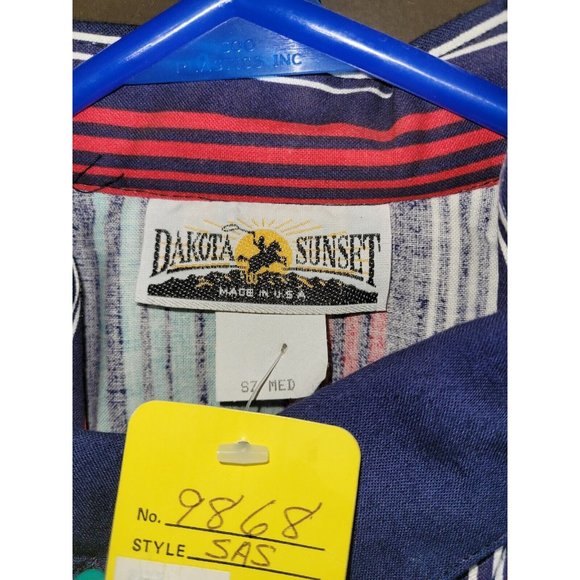 Vntg NOS Dakota Sunset Western Striped Long Steeve Button Up Shirt w/tags Medium - Picture 2 of 7